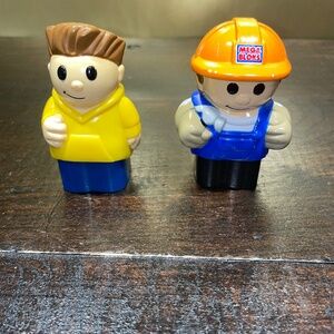 Mega Bloks Little People Construction Worker Bus Boy Figure First Builders Toy